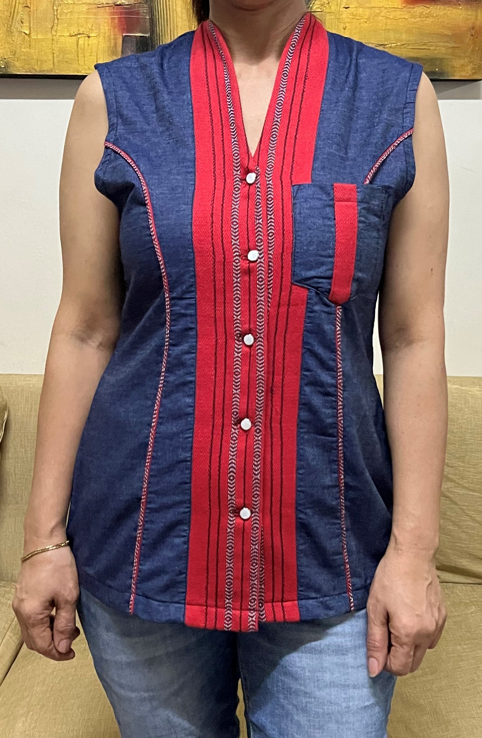 Sleeveless Top Denim in Red Inabol